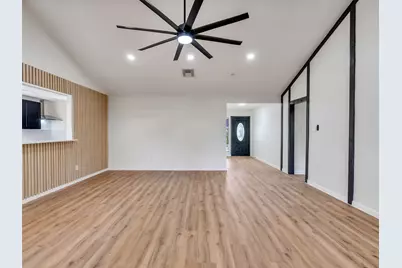 9947 Sagebud Lane, Houston, TX 77089 - Photo 22