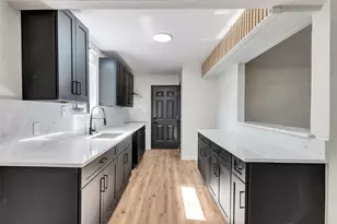 9947 Sagebud Ln, Houston, TX 77089 - Photo 16
