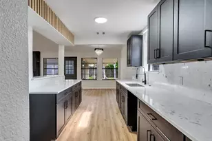 9947 Sagebud Ln, Houston, TX 77089 - Photo 32