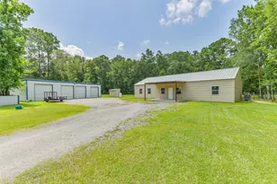 57 Blue Lake Dr, Huffman, TX 77336 - Photo 2