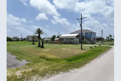 1308 Quarles Avenue, Port Bolivar, TX 77650 - Photo 4