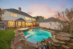 5007 Cambridge St, Sugar Land, TX 77479 - Photo 1