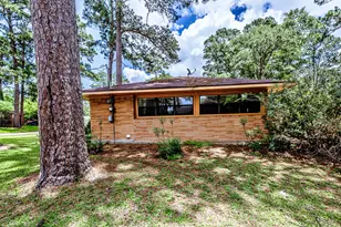 1421 22nd St, Huntsville, TX 77340 - Photo 8