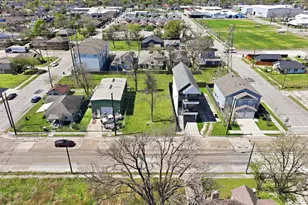 3011 Elysian St, Houston, TX 77009 - Photo 4