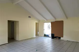 614 Pine Cir, Pasadena, TX 77586 - Photo 6