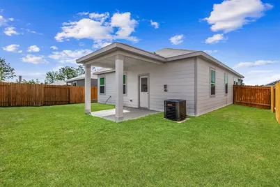 16470 Honeysuckle Hill Drive, Conroe, TX 77303 - Photo 2