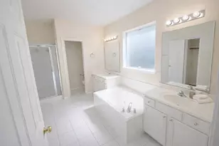 13623 Eldridge Springs Way, Houston, TX 77083 - Photo 18