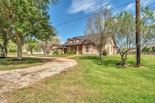 3014 Bowser Rd, Fulshear, TX 77441 - Photo 2