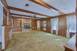 414 Giese Ln, La Grange, TX 78945 - Photo 8