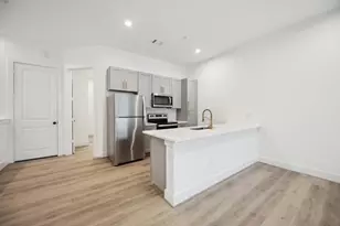 4604 Indie Hts Ln, Houston, TX 77018 - Photo 2