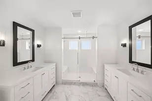 2303 Via Cami Ln, Houston, TX 77051 - Photo 24