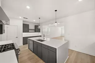 2303 Via Cami Ln, Houston, TX 77051 - Photo 14