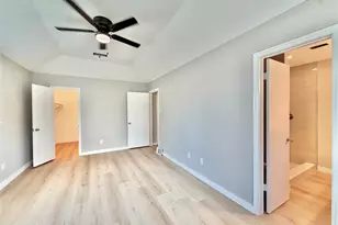 9010 Roos Rd, Houston, TX 77036 - Photo 32