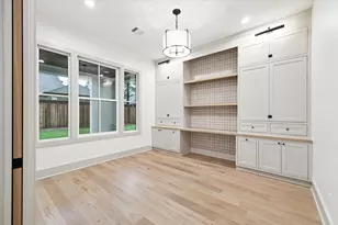 1714 Viking Dr, Houston, TX 77018 - Photo 6