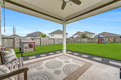 305 Bordeaux Court, Alvin, TX 77511 - Photo 24