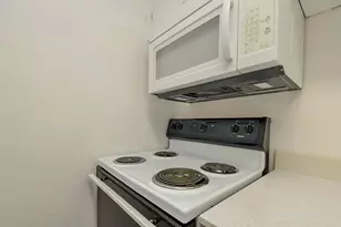 8810 Ilona Ln, Houston, TX 77025 - Photo 14