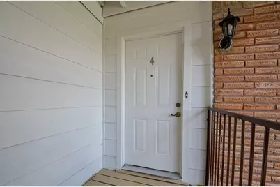 8810 Ilona Lane #4, Houston, TX 77025 - Photo 4