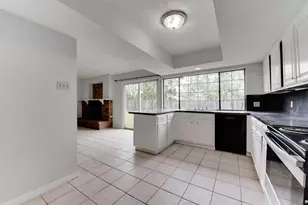 15702 Mendocino Dr, Houston, TX 77083 - Photo 10