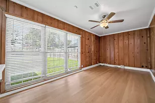 6307 Pineshade Ln, Houston, TX 77008 - Photo 12