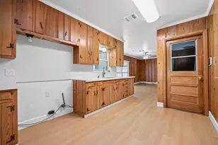 6307 Pineshade Ln, Houston, TX 77008 - Photo 8