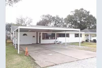 2227 10th Street, Port Neches, TX 77651 - Photo 2