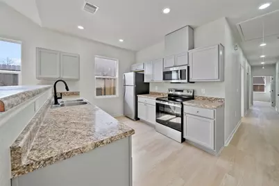 4415 Castor Street, Houston, TX 77022 - Photo 4