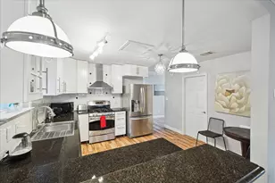 820 Kern St, Houston, TX 77009 - Photo 8