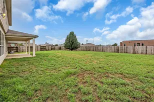 20519 Pembridge Grn Dr, Porter, TX 77365 - Photo 4