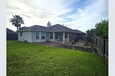 2406 Santiago Lane, League City, TX 77573 - Photo 2