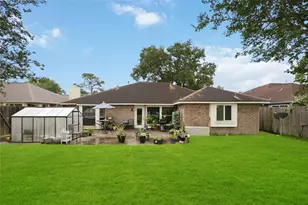 2118 Aberdeen Dr, League City, TX 77573 - Photo 26