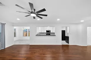 15807 Sonoma Park Dr, Houston, TX 77049 - Photo 16