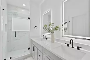 253 De Boll St, Houston, TX 77022 - Photo 20