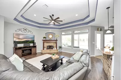 11726 W Grand Pond Drive, Montgomery, TX 77356 - Photo 10