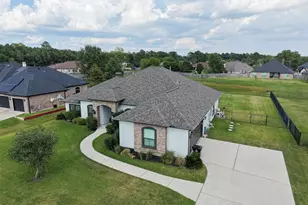 11726 W Grand Pond Dr, Montgomery, TX 77356 - Photo 44