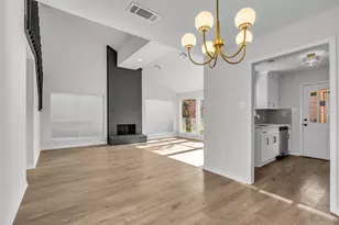 1907 Trixie Ln, Houston, TX 77042 - Photo 4