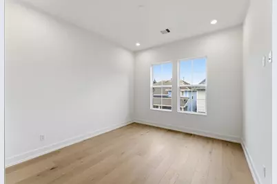 815 Lawrence Street, Houston, TX 77007 - Photo 26