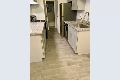 2750 Holly Hall #1106, Houston, TX 77054 - Photo 2