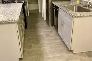 2750 Holly Hall, Houston, TX 77054 - Photo 2