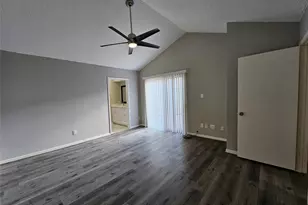 7887 Kendalia Dr, Houston, TX 77036 - Photo 10