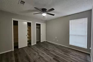 7887 Kendalia Dr, Houston, TX 77036 - Photo 14