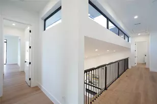 4708 Laurel St, Bellaire, TX 77401 - Photo 34