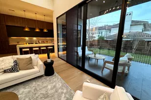 4708 Laurel St, Bellaire, TX 77401 - Photo 8