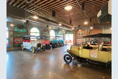 2127 Broadway Street, Galveston, TX 77550 - Photo 6