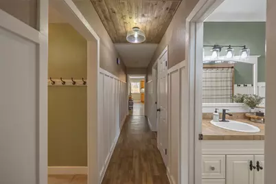401 E Stone Street, Brenham, TX 77833 - Photo 12