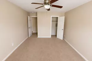 10318 Briar Forest Dr, Houston, TX 77042 - Photo 6