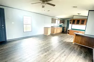 2523 Oyster Creek Bend, Oyster Creek, TX 77541 - Photo 2