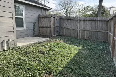 6619 Carver Road #B, Houston, TX 77091 - Photo 6