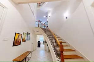 404 W 16th St, Houston, TX 77008 - Photo 2