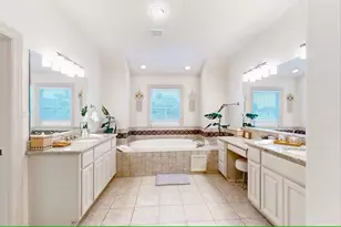 404 W 16th St, Houston, TX 77008 - Photo 24