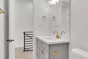 1311 E 33 St, Houston, TX 77022 - Photo 26